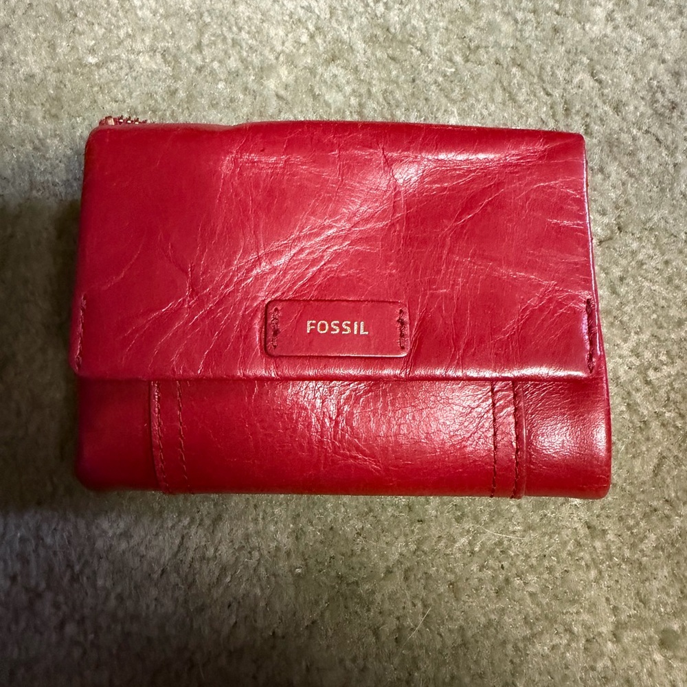 Fossil Cherry Red Women's Wallet